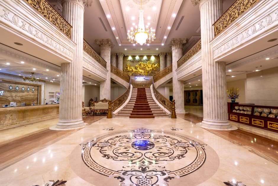 Grand lobby